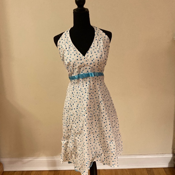 White Halter Style Dress with Blue Polka dots size 1X - Picture 1 of 2